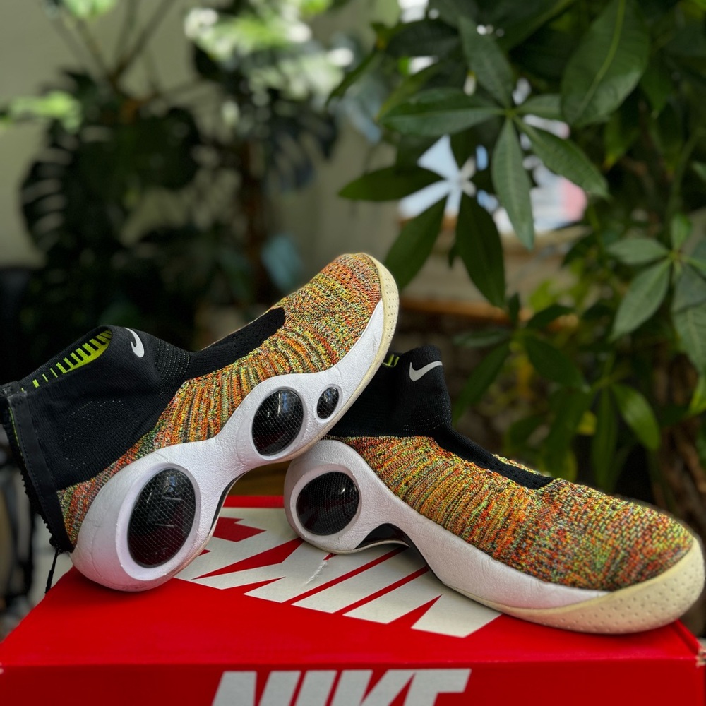 Nike Colorful Knit Slip-On Sneakers